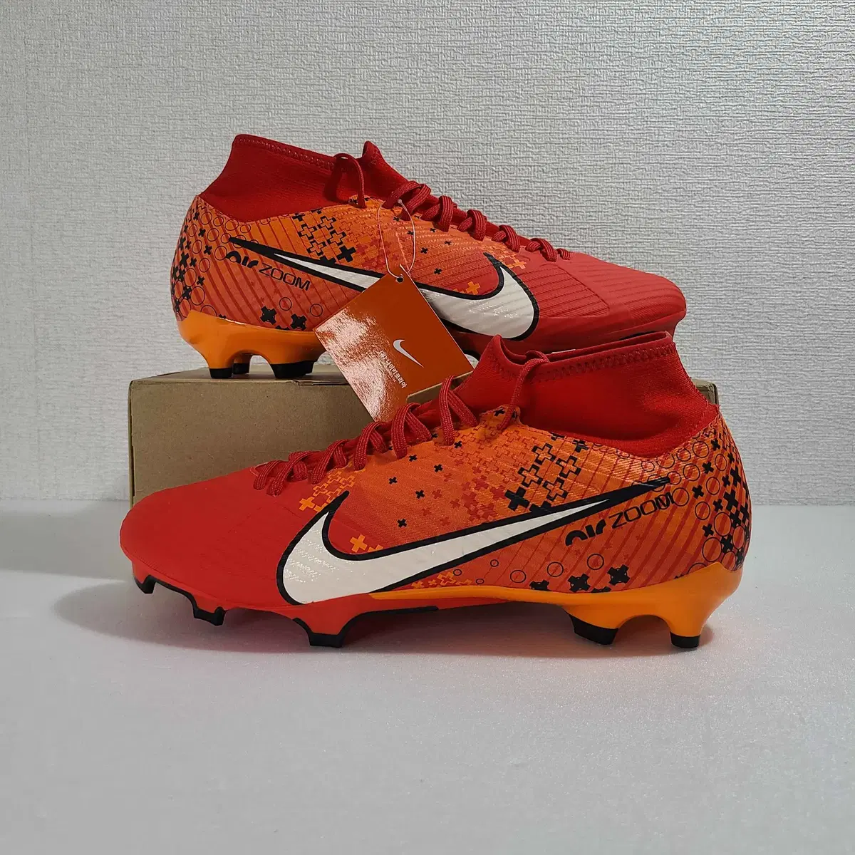 新製品] 275 ナイキサッカーシューズマーキュリアルスーパーフライ 9
